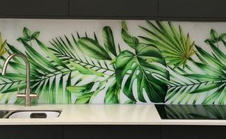an image printed directly on to glass installed in a kitchen